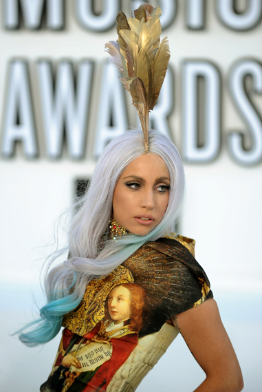 Lady-Gaga-MTV-Video-Music-Award-2010.jpe