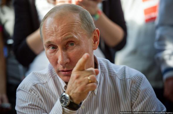 Vladimir Poutine aime le Botox