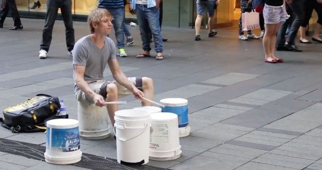 Le meilleur batteur de rue de Sydney