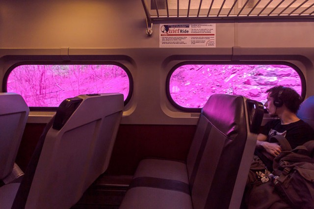paysages urbains ferroviaires couleur katharina grosse 2 640x427 #Art Paysages ferroviaires haut en couleur 