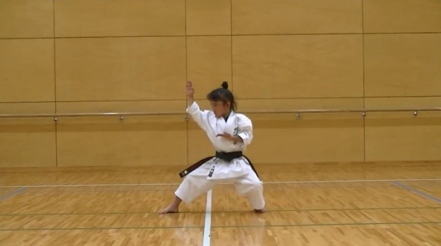 kankudai fillette 7 ans karate