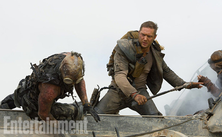 mad max 4 fury road premieres images