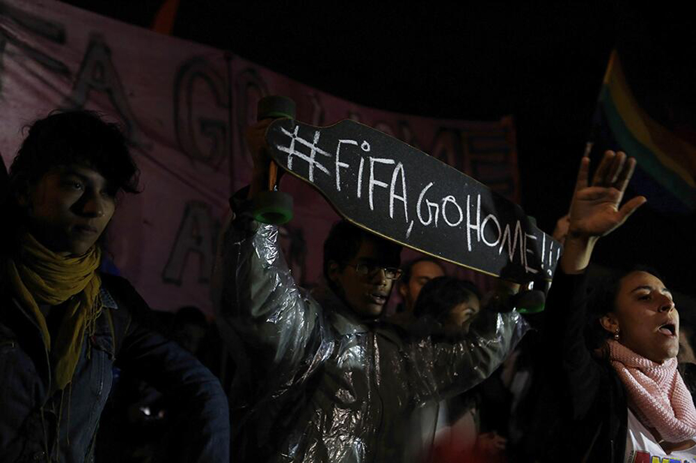 protestation coupe du monde bresil fifa go home 4