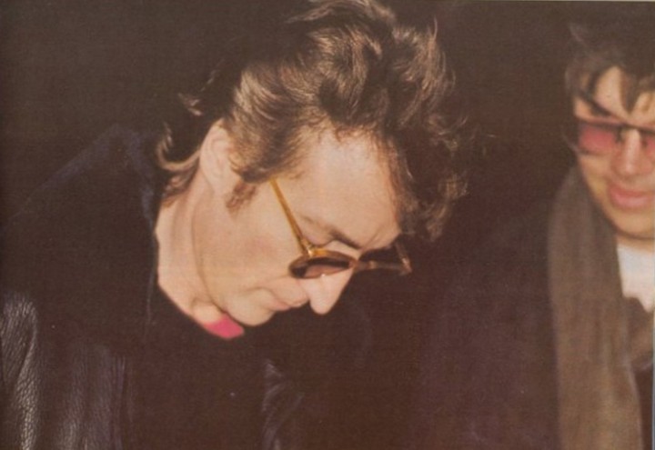 mark chapman John Lennon
