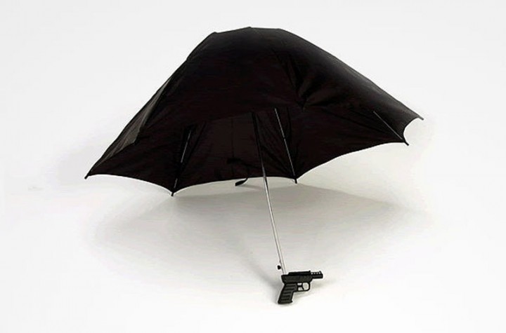 parapluie pistolet eau