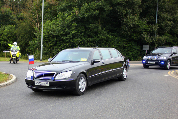 voiture presidentielle russie mercedes classe s limousine