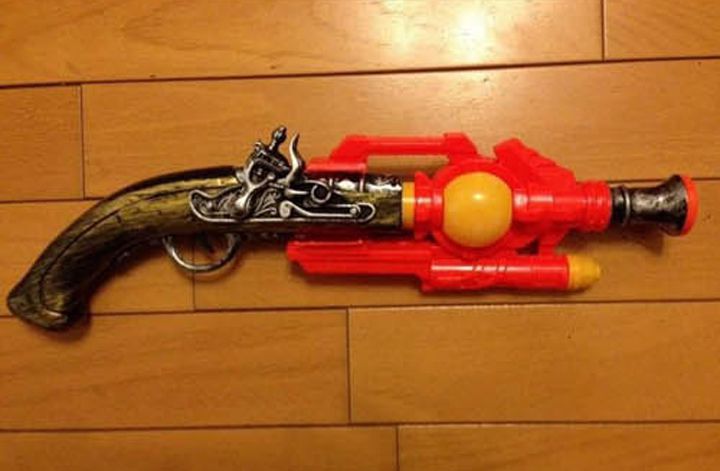 melange pistolet eau jouet plastique (3)