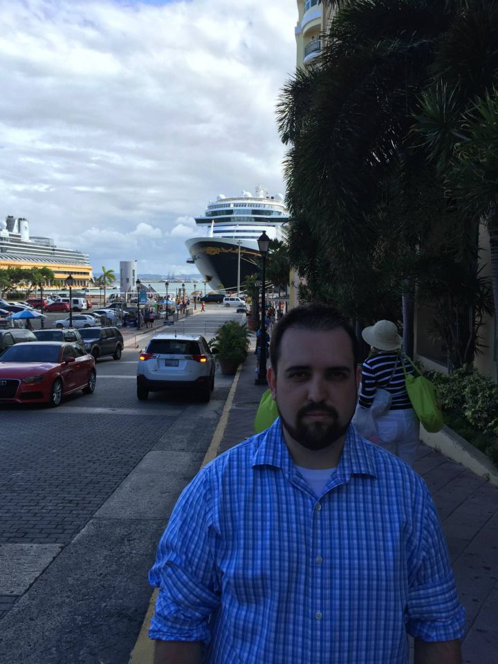 homme voyage Porto Rico photos deprimantes 10