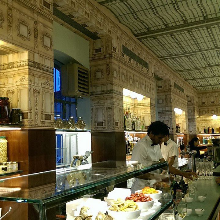 Bar Luce Milan Wes Anderson (8)