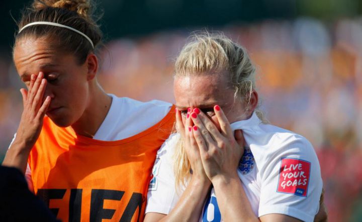 laura bassett but contre son camp japon angleterre 3