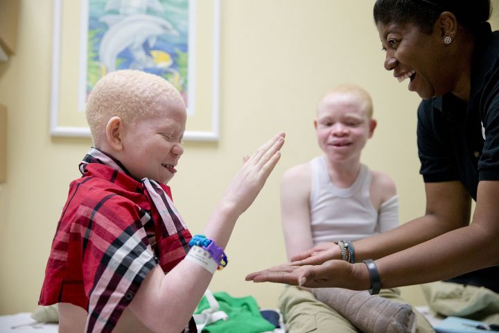 enfants albinos new york 1