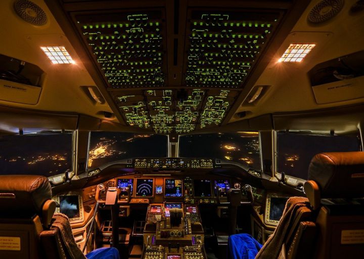 photo cockpit avion de ligne
