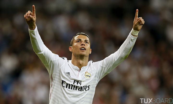 Cristiano Ronaldo celebrates against Elche while scoring
