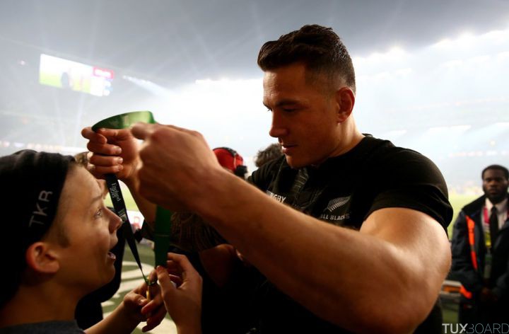 Sonny Bill Williams medaille rugby supporter