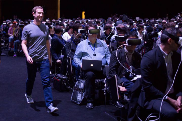 Mark Zuckerberg samsung VR