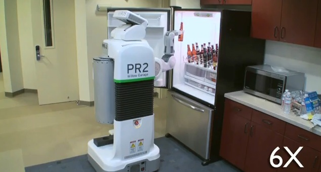 PR2 Robot apporte bieres dans le frigo
