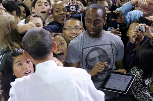 Obama signe iPad de Sylvester Cann