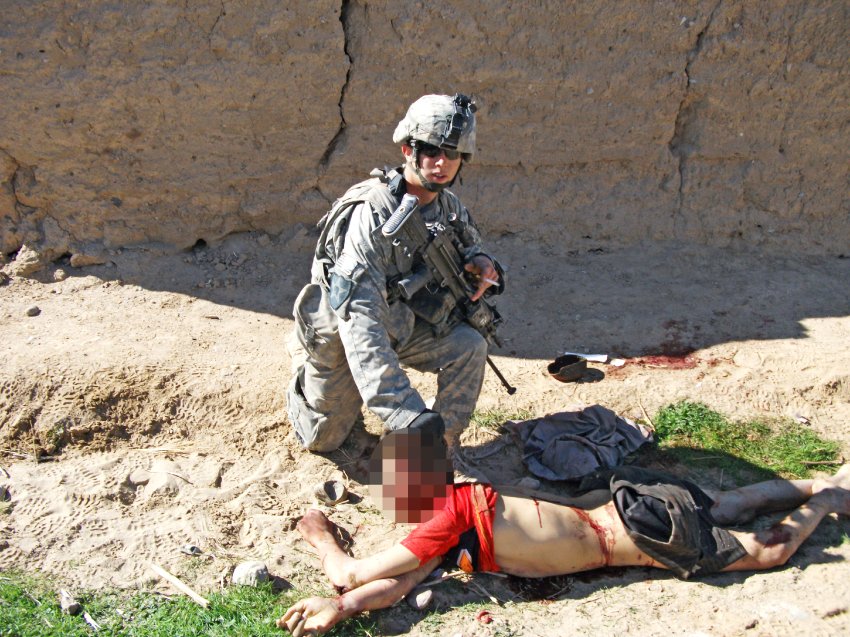 Soldat americain photos avec un cadavre