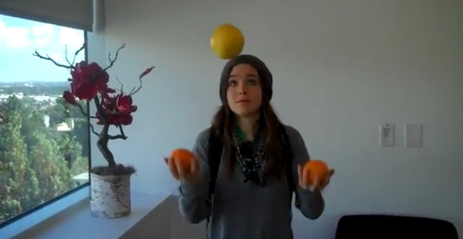 Video Ellen Page jongle