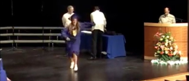 Video fete diplome avec une danse FAIL