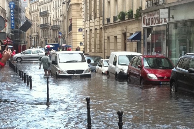 Video Paris inondations aout 2011
