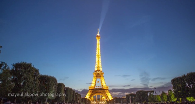 Paris in Motion Tour Eiffel