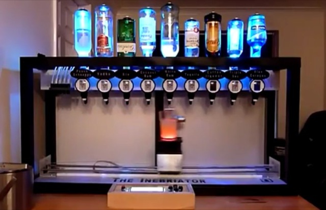 the inebriator machine à cocktail