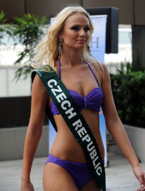 Miss-Earth-2012-Miss-republique-Tcheque.jpg