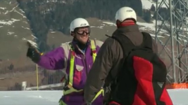 video François Damiens Moniteur de parapente camera planquee