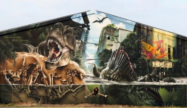 MadC - Jurassic Park Wall Street Art 640x368 Les oeuvres Street Art du mois de décembre 2012
