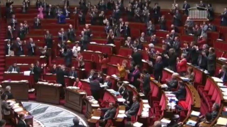 video depute mariage pour tous standing ovation