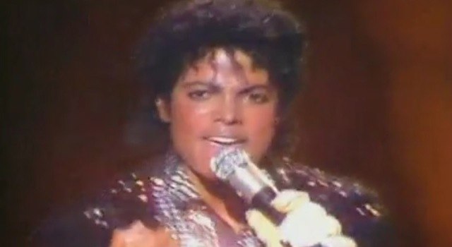 30 ans Michael Jackson inventait le Moonwalk