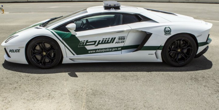 voiture police dudbai Lamborghini Aventador