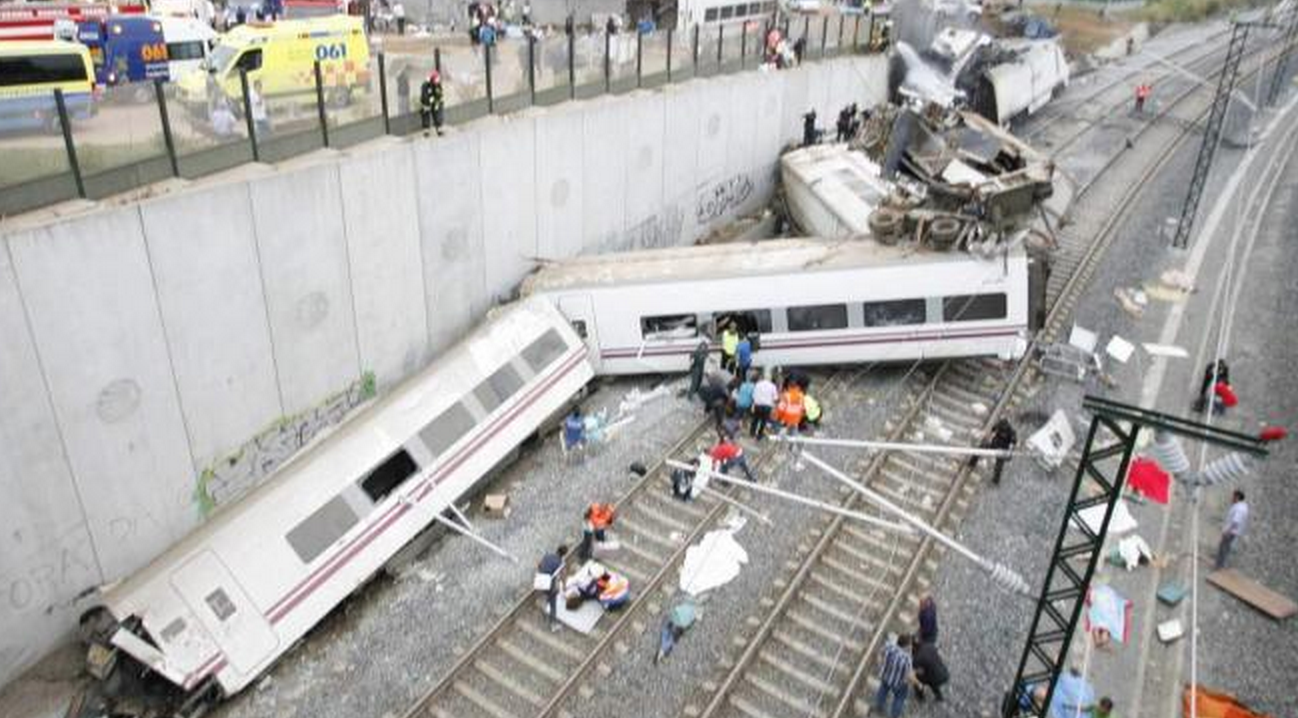Photo deraillement train Saint-Jacques-de-Compostelle