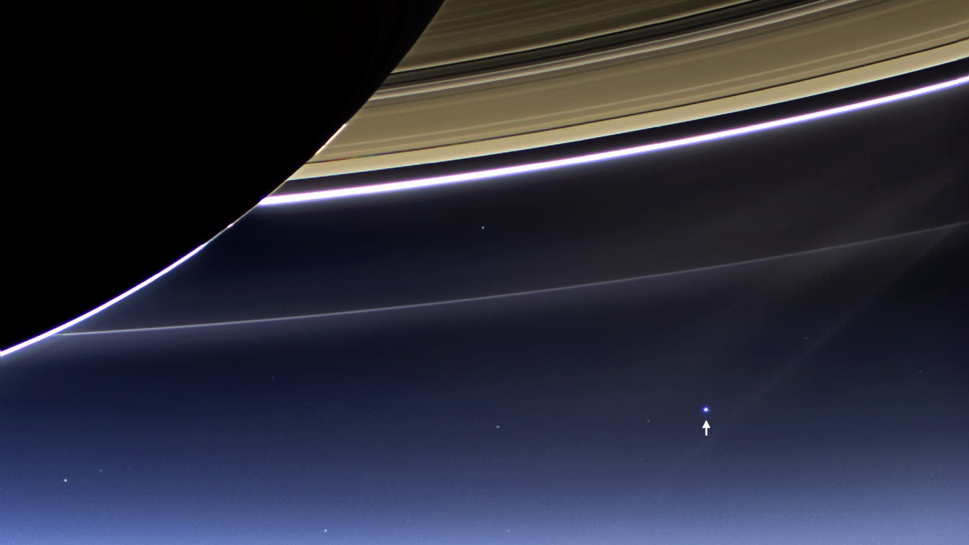 photo terre depuis Saturne