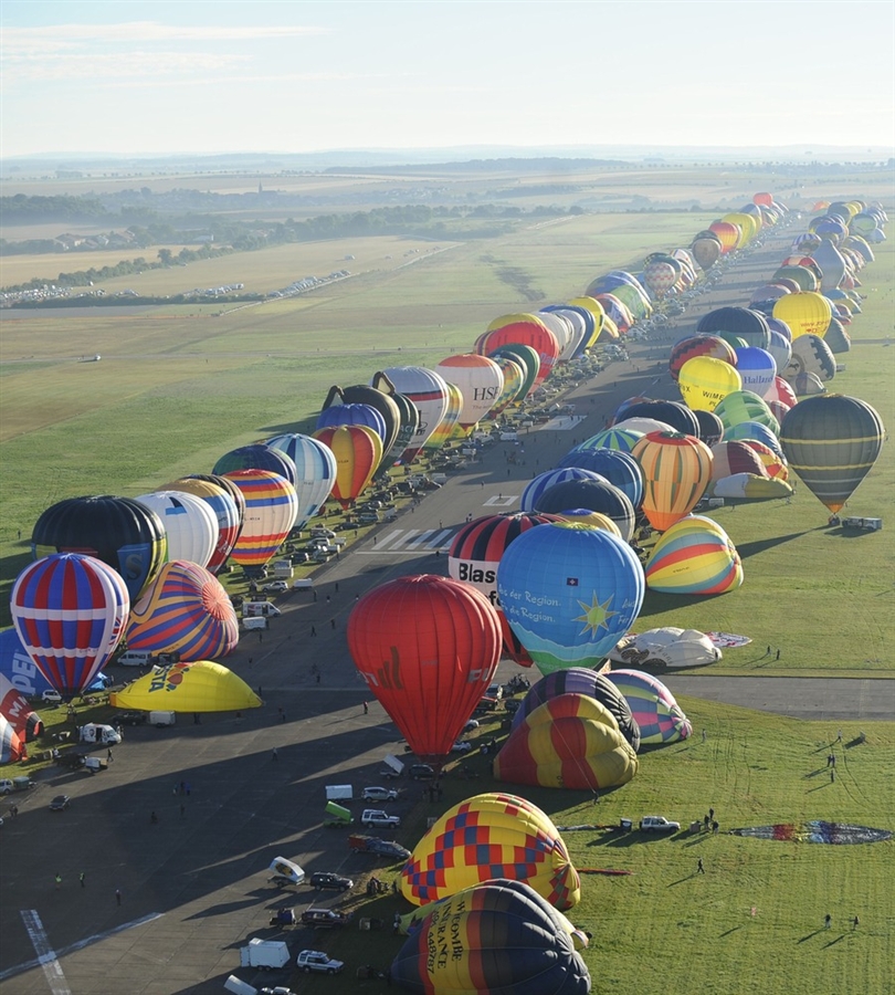 Record Lorraine Mondial air balloons