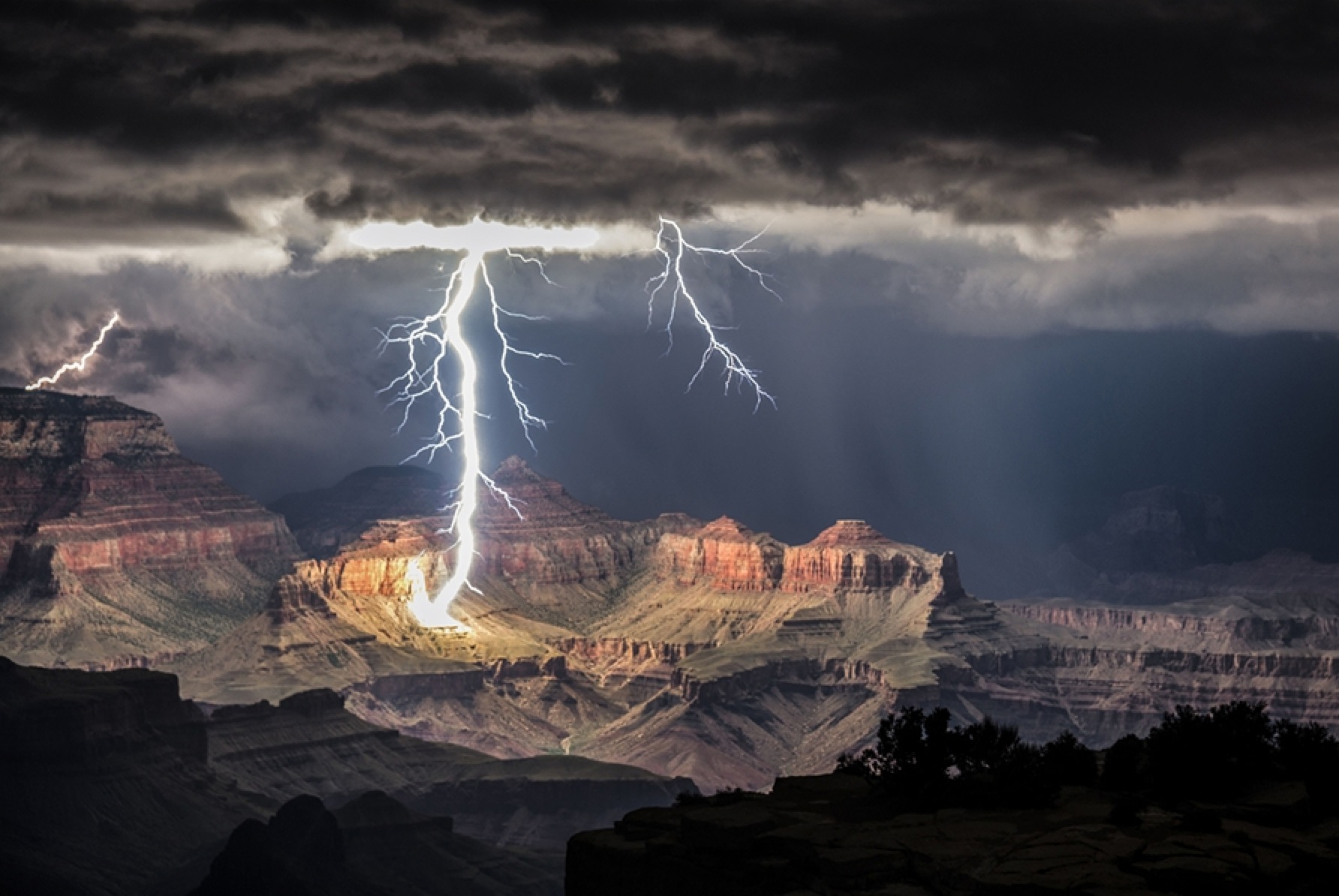 Eclair Grand Canyon - Rolf Maeder