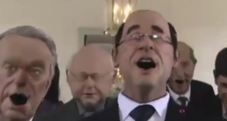 video Hollande Skyfall Guignols