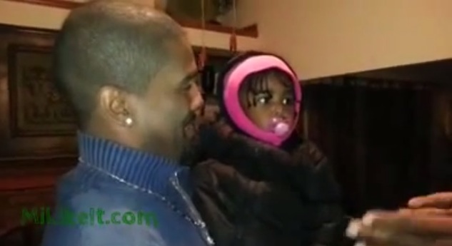 Confused Baby Girl Meet Her Fathers Twin Brother