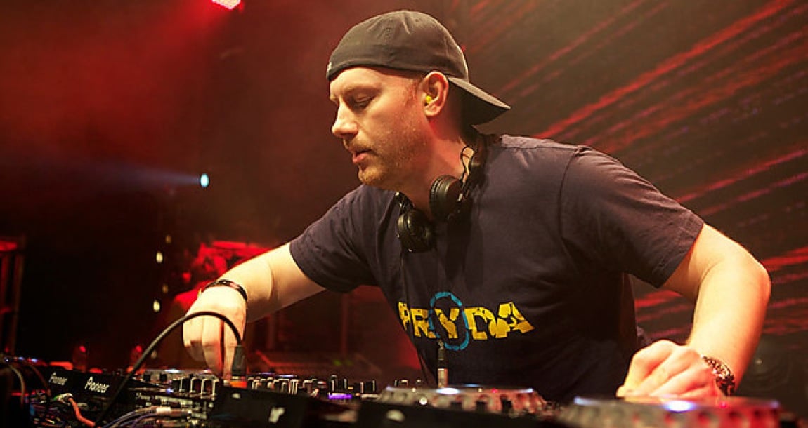 Eric Prydz - Essential Mix - Essential Mix Of The Year