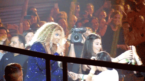 Beyonce selfie gif
