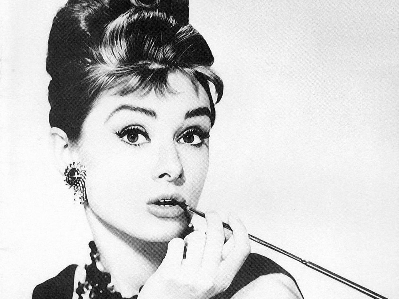 Doodle Audrey Hepburn