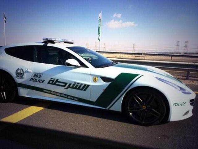 Dubai police bolide