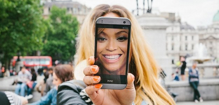 campagne pub selfies stars htc smartphones dan rubin beyonce-