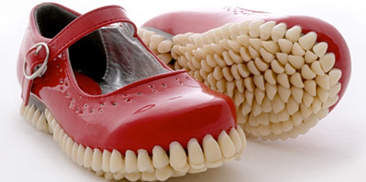 chaussure femme dents