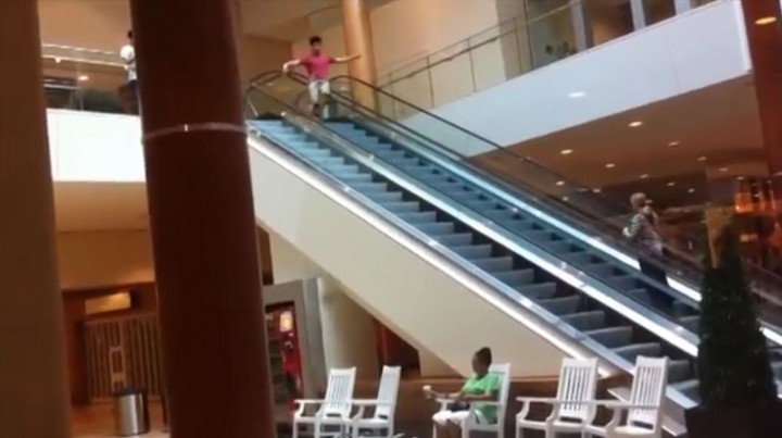 chinois vs escalator