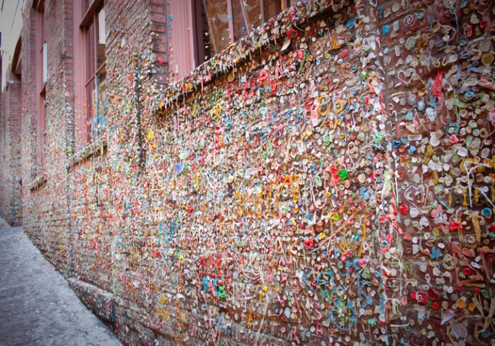 gum wall seattle chewing gum