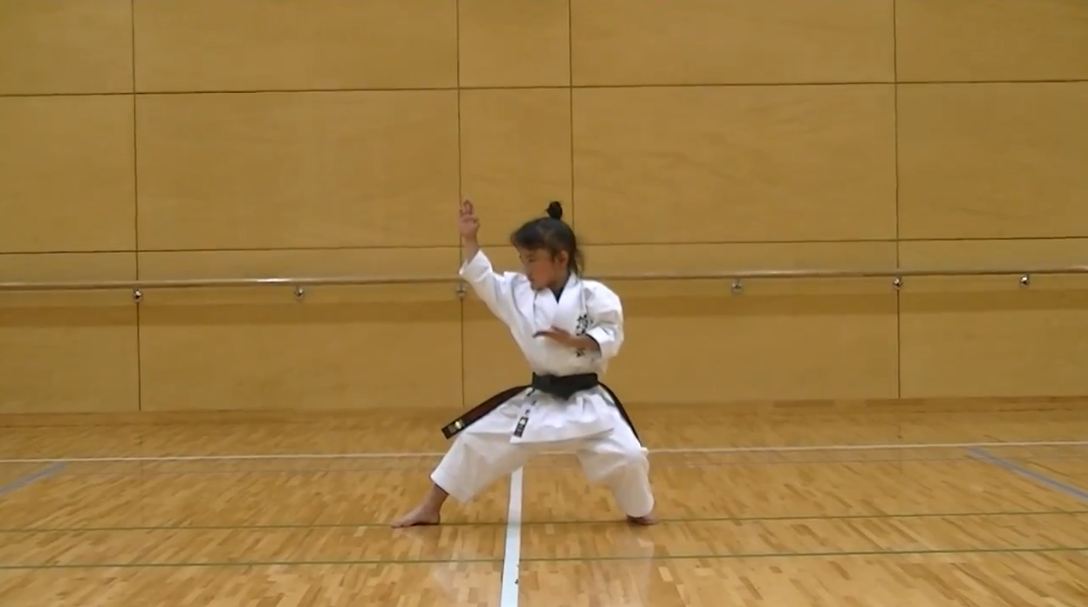 kankudai fillette 7 ans karate