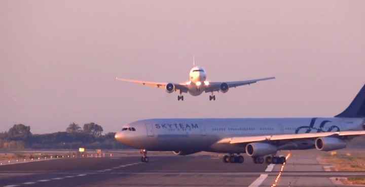 collision evitee justesse avions aeroport barcelone