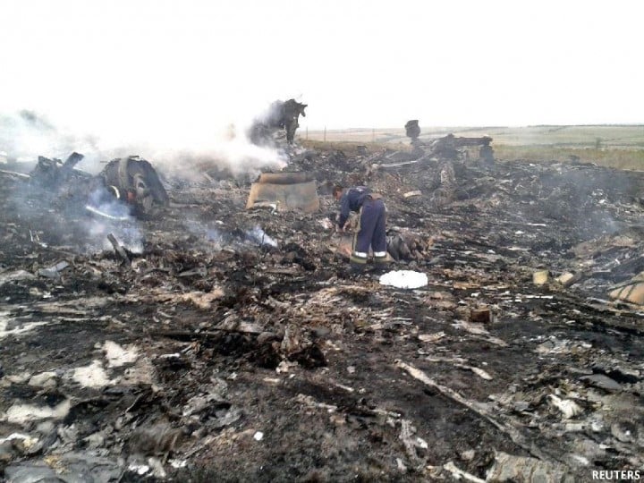 crash malaysian airlines ukraine 5